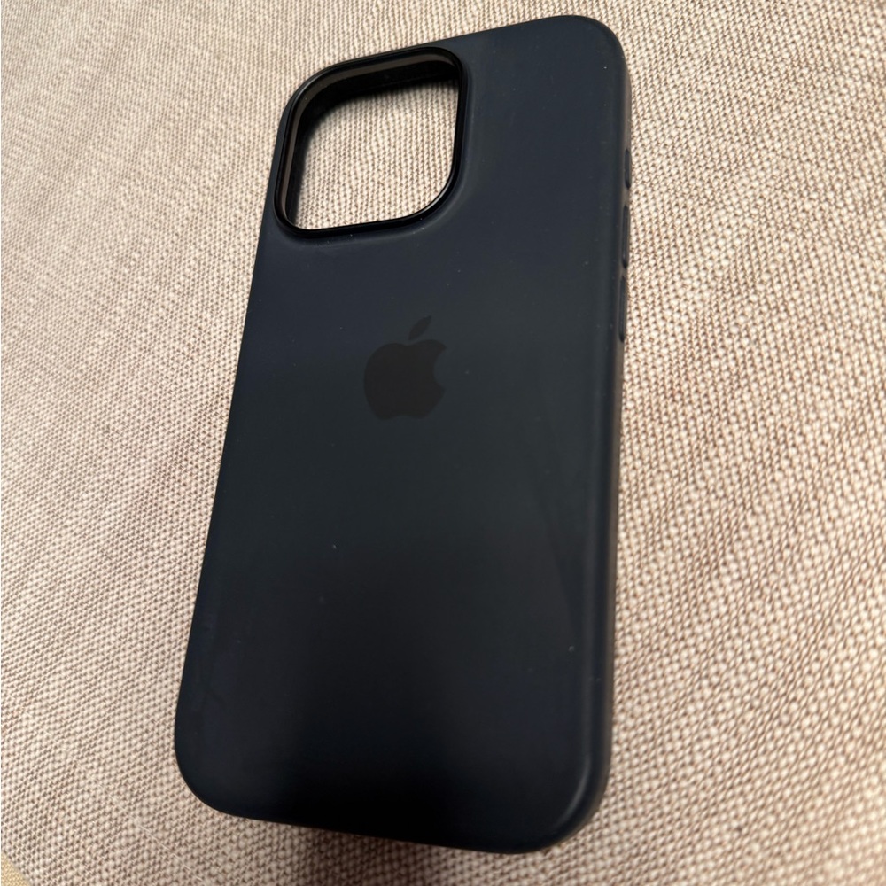 Black Apple Silicone iPhone 16 Pro Case